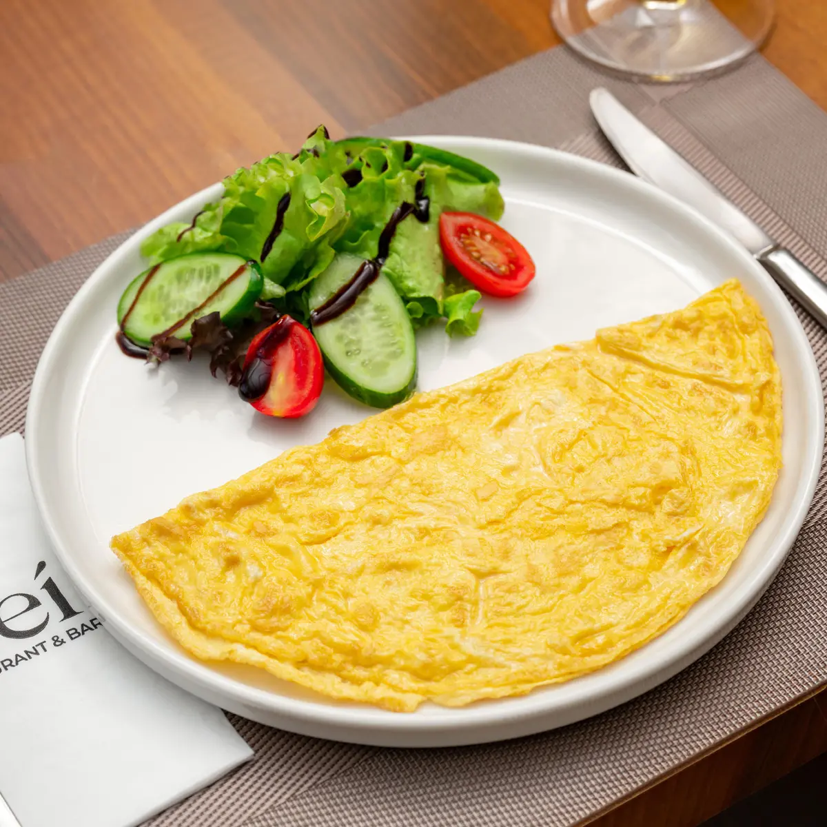 EGGS